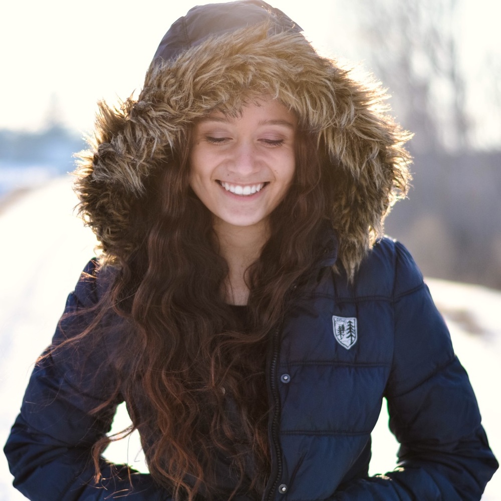 Meet your Posher, Melia
